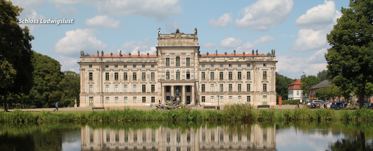Schloss Ludwigslust.jpg